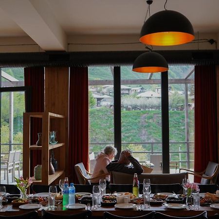 Hotel Stancia Kazbegi - City Center Екстер'єр фото