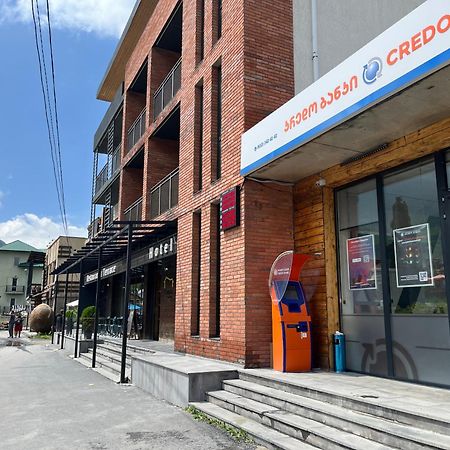 Hotel Stancia Kazbegi - City Center Екстер'єр фото