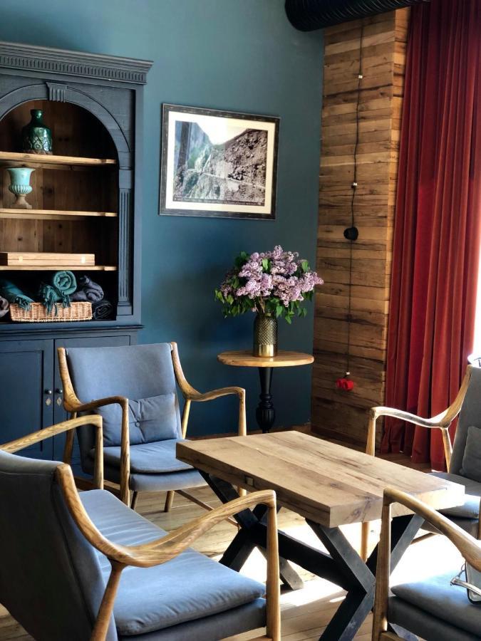 Hotel Stancia Kazbegi - City Center Екстер'єр фото
