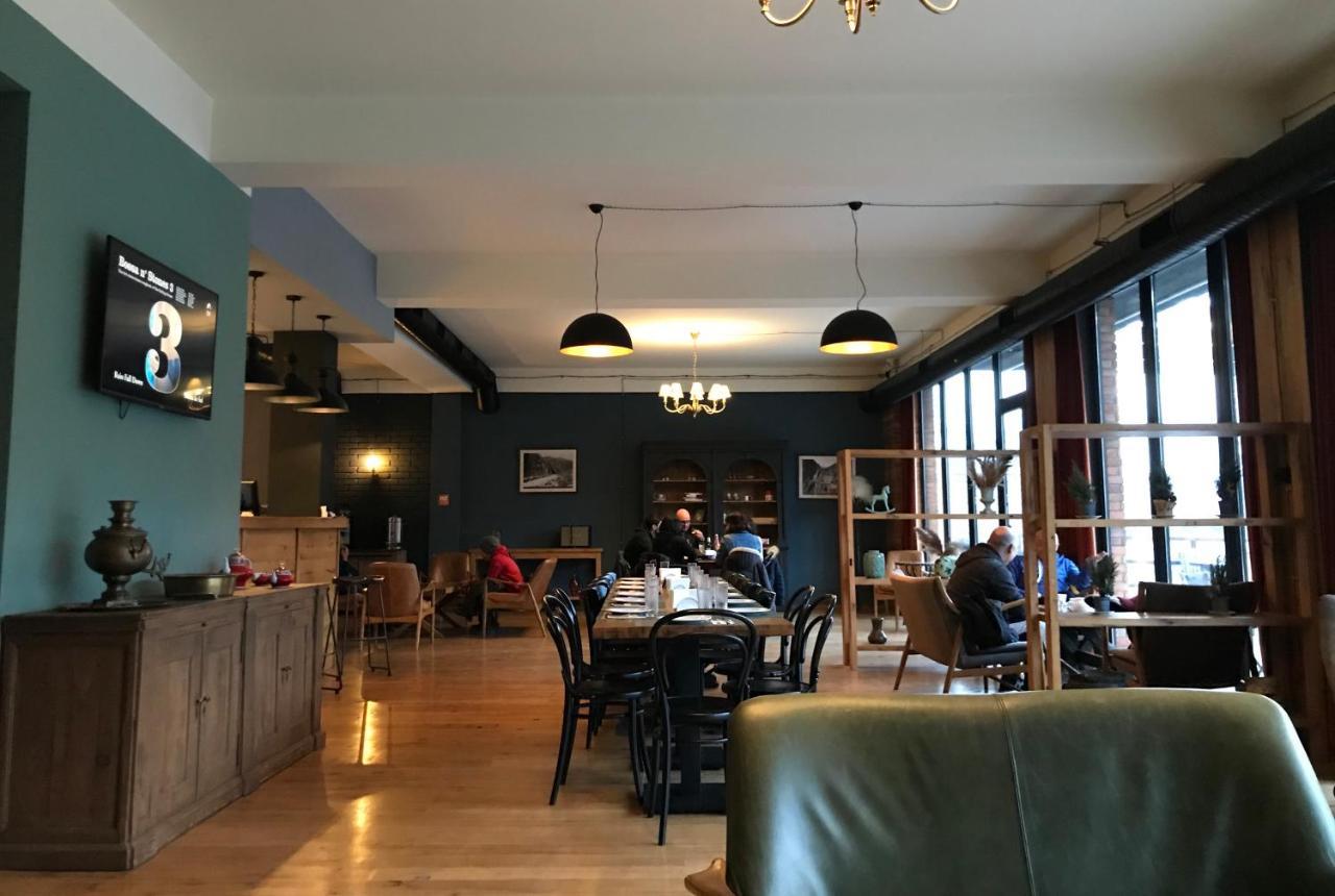 Hotel Stancia Kazbegi - City Center Екстер'єр фото