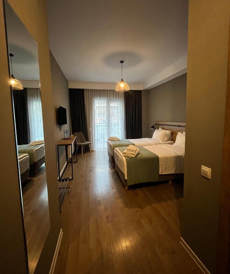 Hotel Stancia Kazbegi - City Center Екстер'єр фото