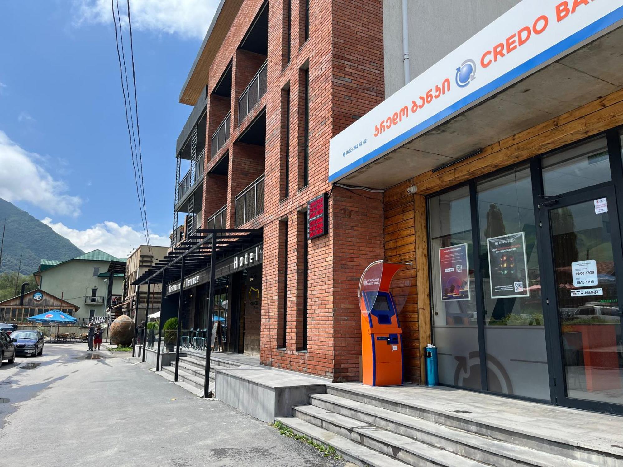 Hotel Stancia Kazbegi - City Center Екстер'єр фото